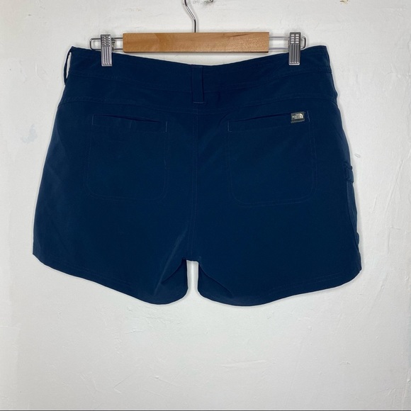 Northface Shorts - Picture 3 of 4